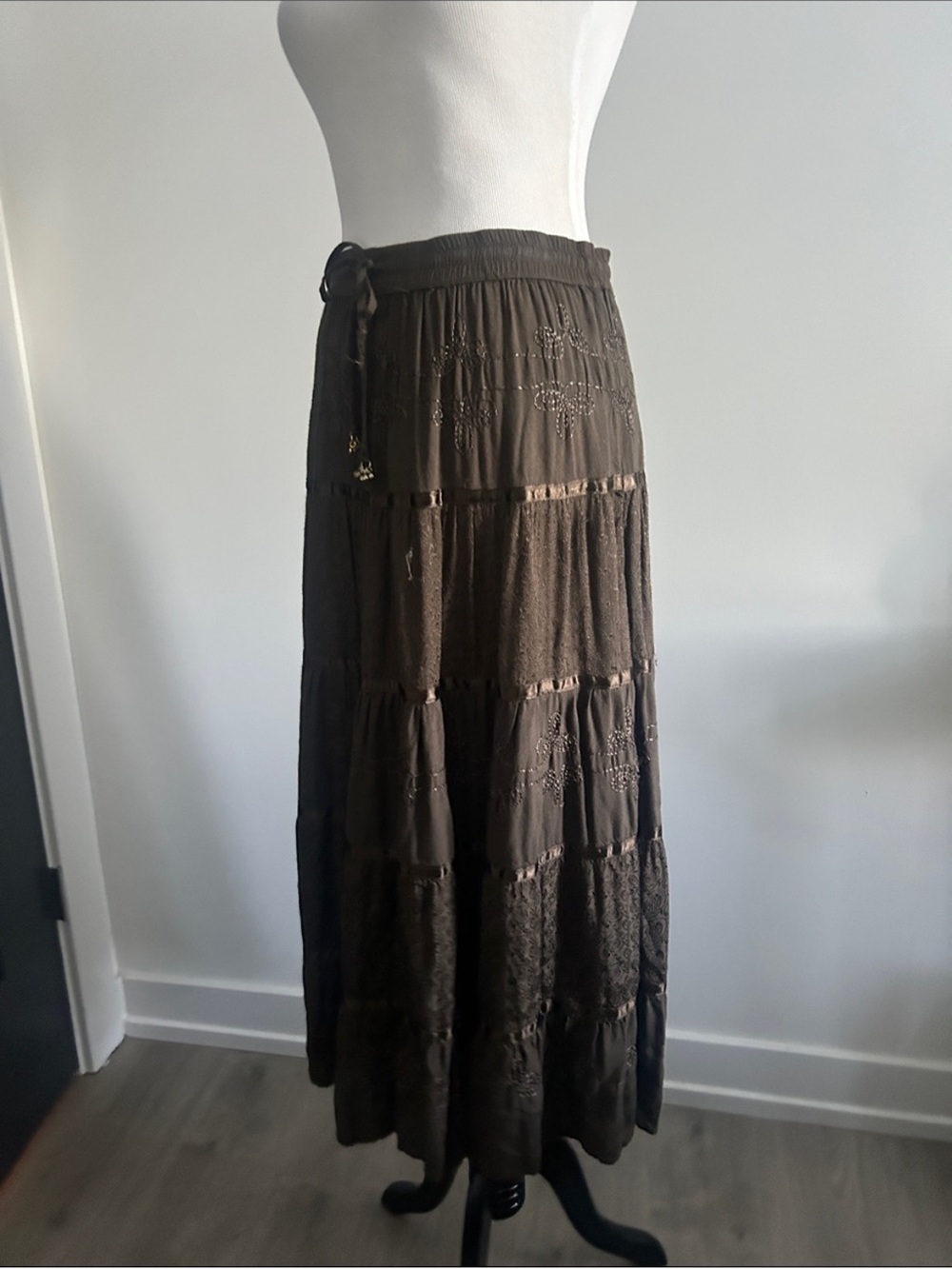 Fashion bug dark olive maxi shirt that almost looks brown